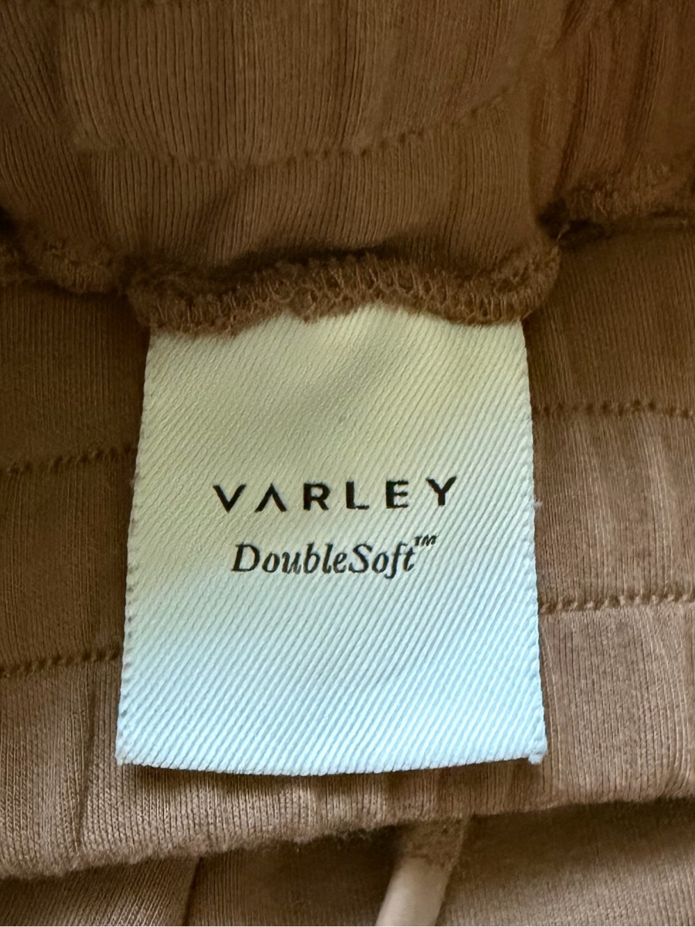 Varley Doublesoft Shorts 4” Inseam - Picture 6 of 7